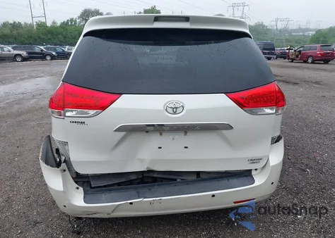 2014 Toyota Sienna Xle/Limited from USA, damaged, VIN 5TDDK3DC4ES081882